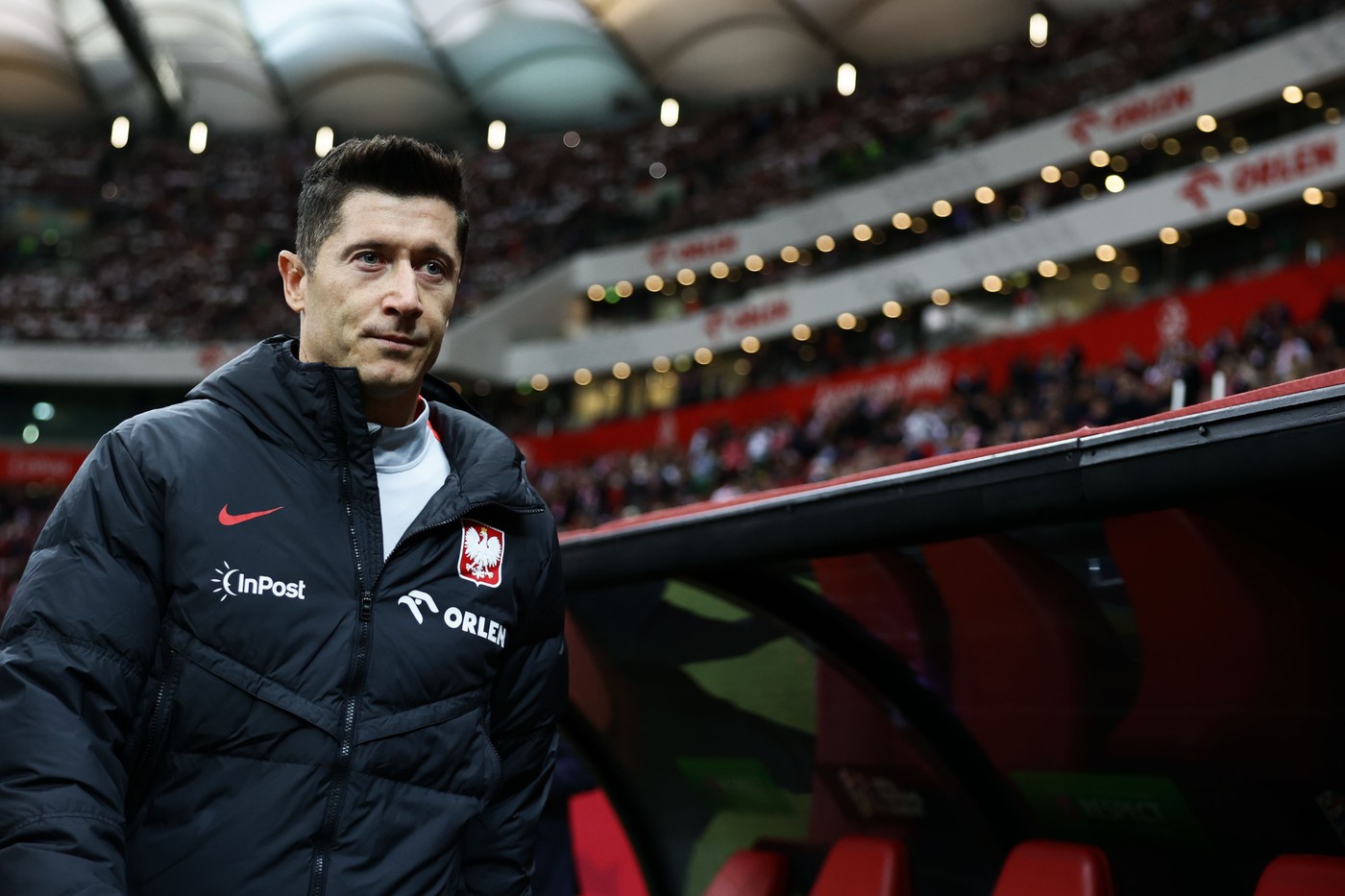 „Țeapă” de 1.000.000 de euro pe care un „impresar” le-a dat-o celor de la FC Barcelona, pe modelul din transferul lui Florinel Coman la arabi. Agentul fals s-a dat drept reprezentantul lui Lewandowski: cum s-a prins banca din Cipru de escrocherie