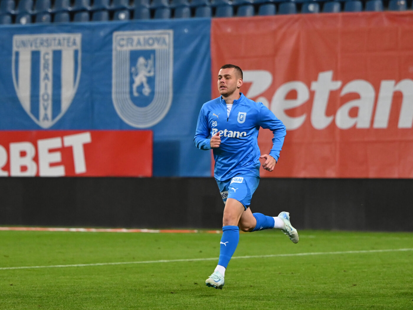 Alex Cicâldău, gata de primul meci după revenirea la Universitatea Craiova: „Îmi era dor, e un mediu foarte bun pentru mine aici”