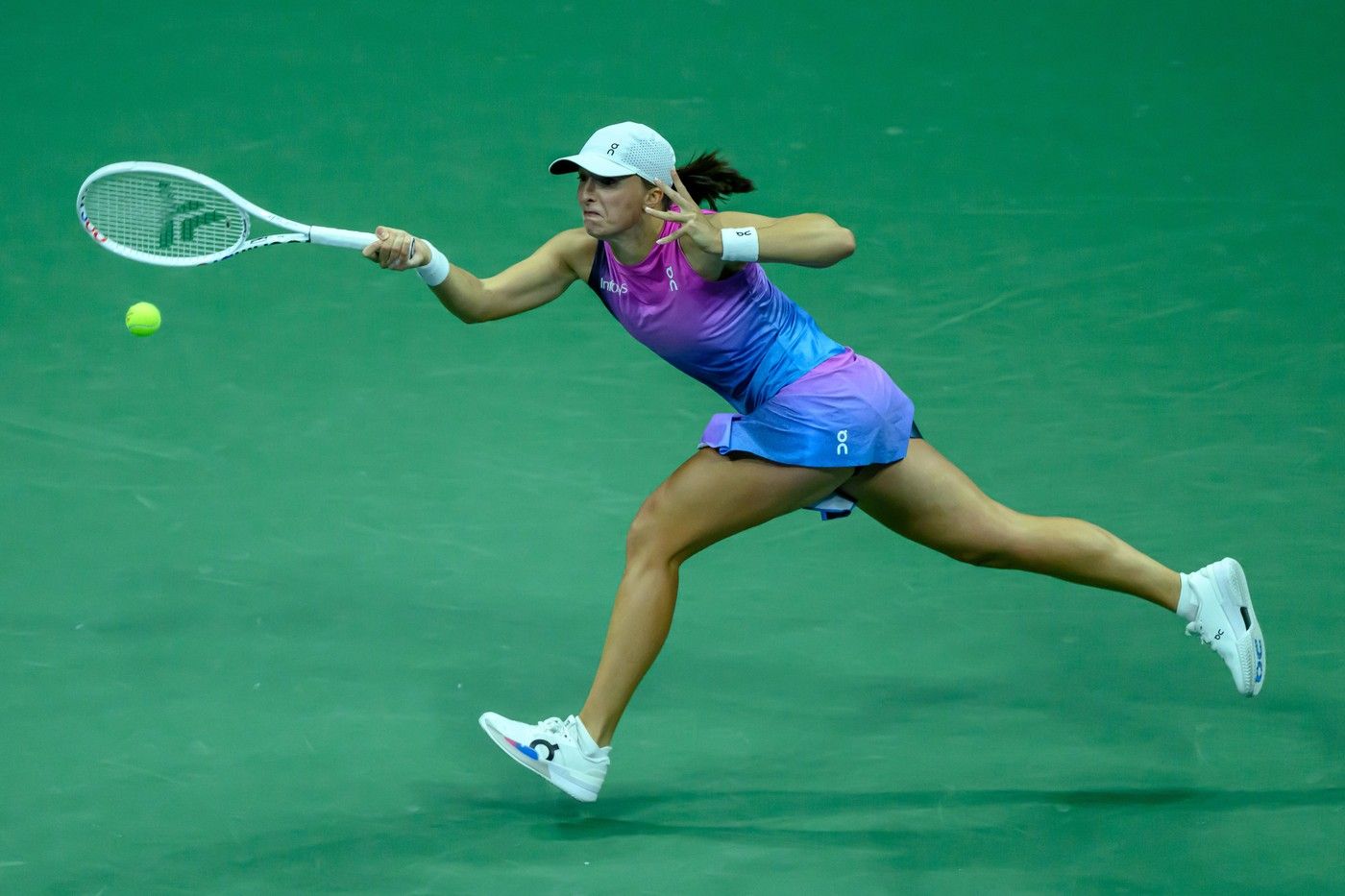Antrenorul concediat de Simona Halep prin sms, chemat în echipa liderului mondial WTA