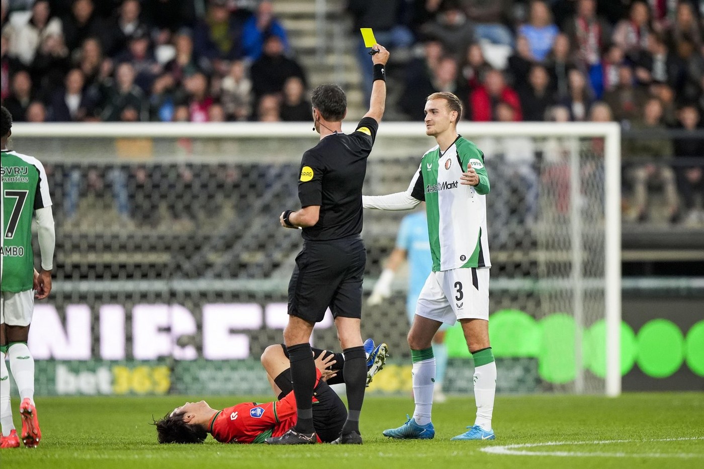 Arbitrul olandez a fost dat dispărut. Și-a mințit amanta că are două fetițe din România pe care le-a adoptat: de ce a făcut acest lucru