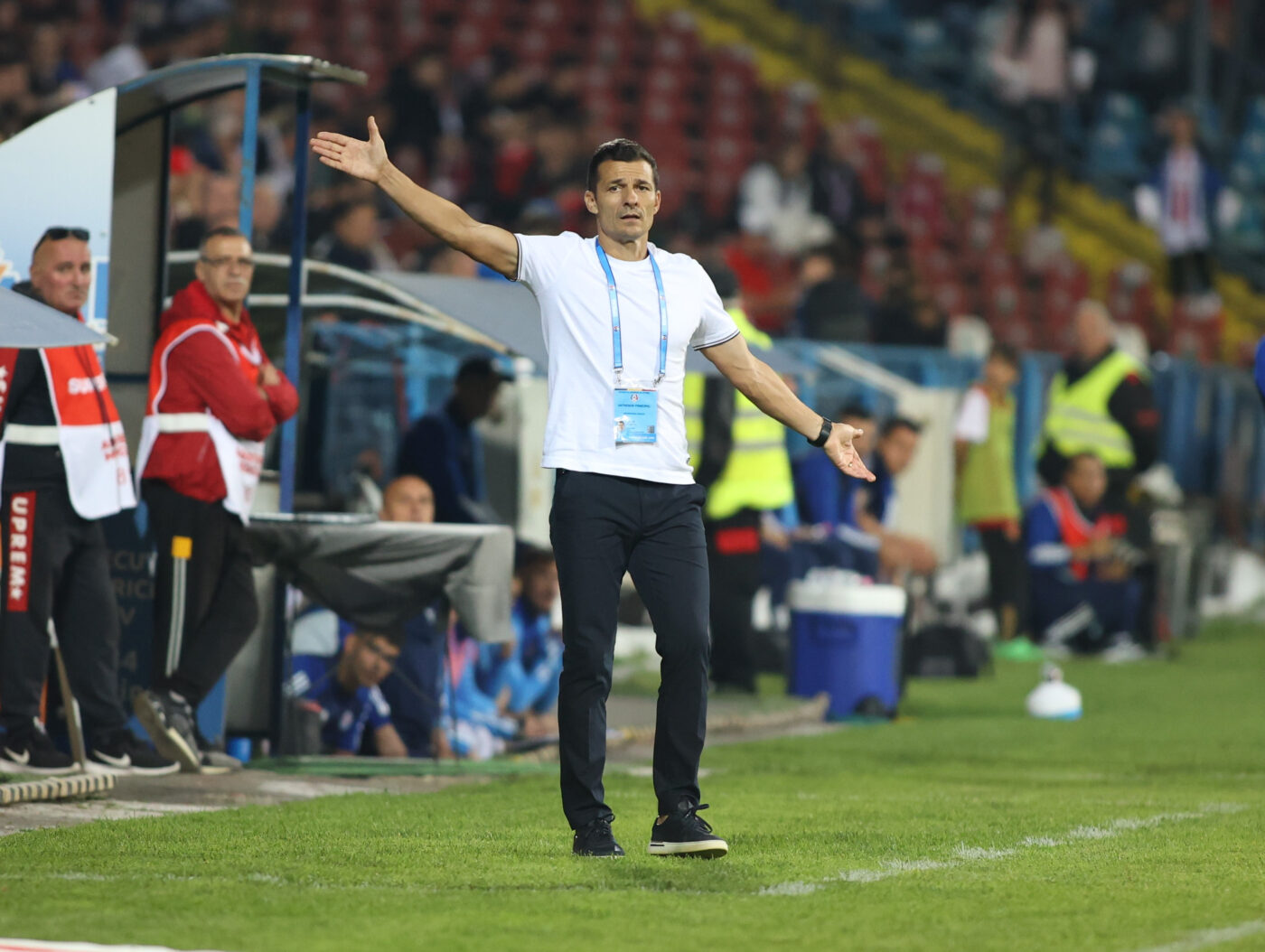 Costel Gâlcă și-a taxat fotbaliștii, după Oțelul Galați – Universitatea Craiova 1-1. Reacția de mare campion a antrenorului oltenilor