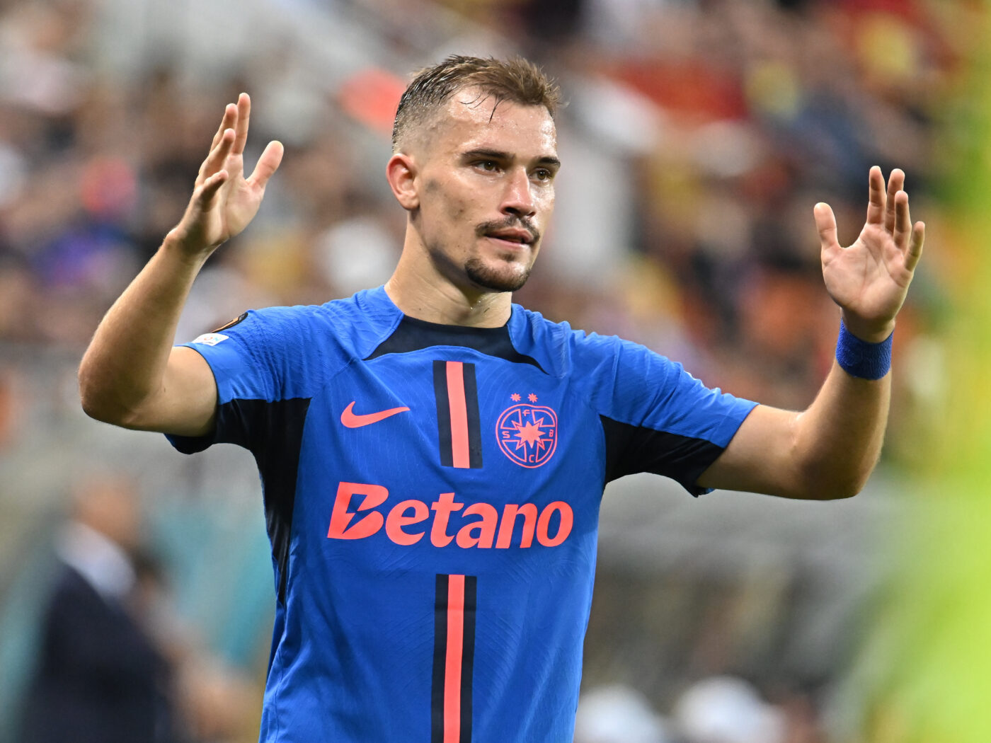 Darius Olaru, la un pas să plece de la FCSB. Vestea a venit din Marea Britanie chiar înainte de meciul cu Dinamo București: „Trebuie să scoată bani pentru transfer”