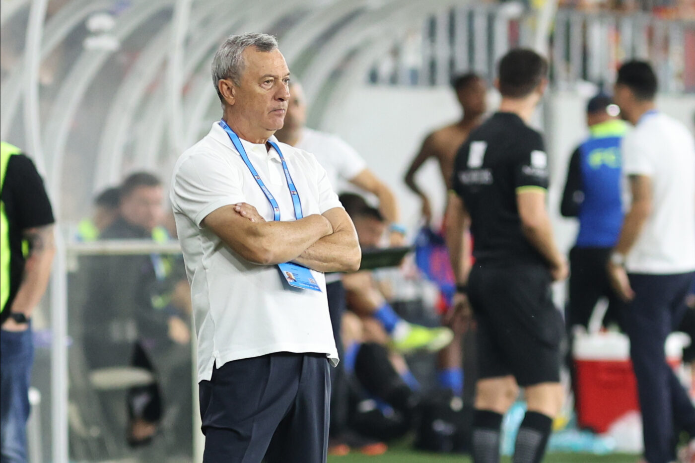 Mircea Rednic, atacat de acționarul lui Dinamo București! Transferurile făcute de UTA Arad au fost date ca exemplu negativ