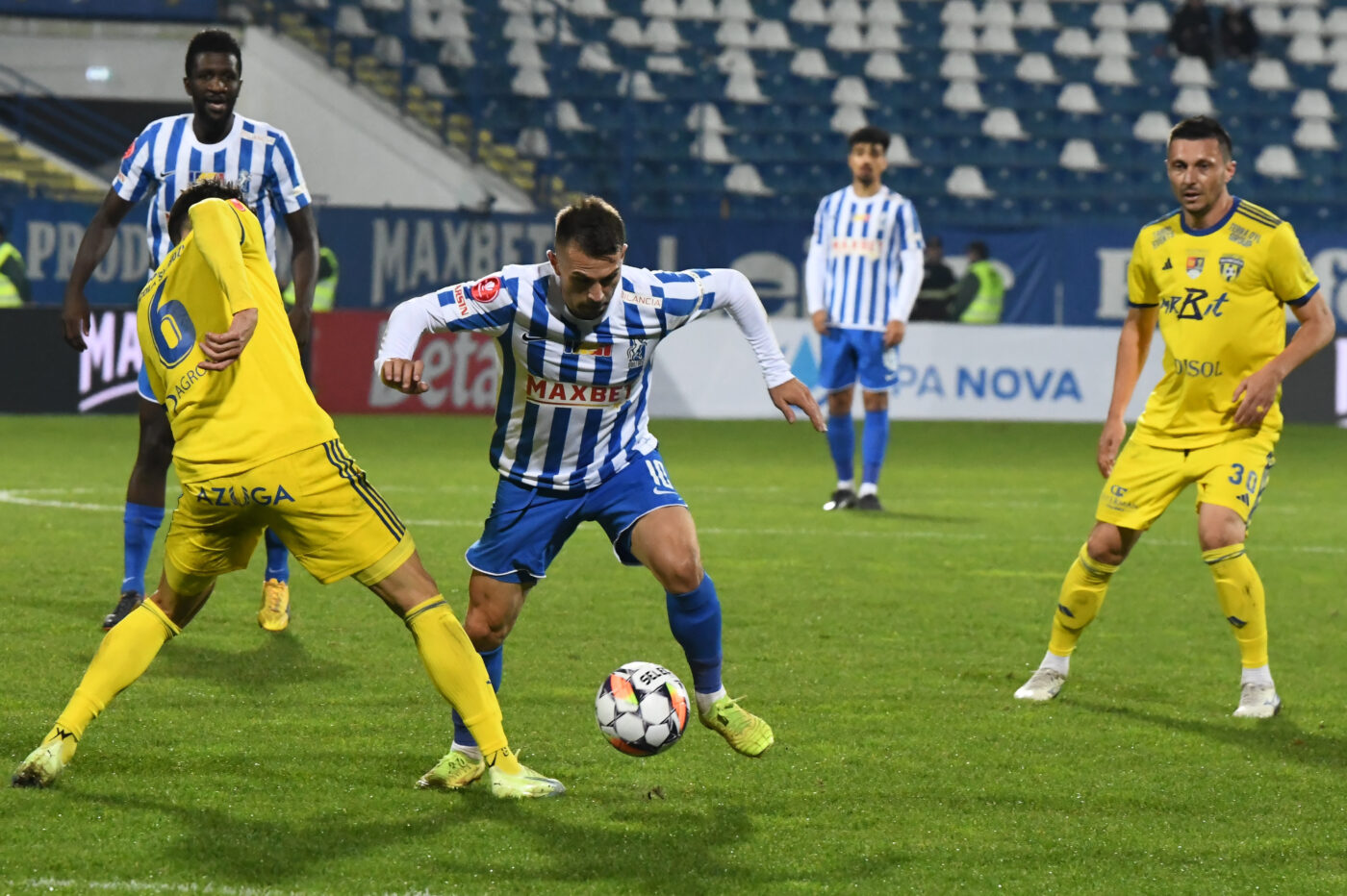 Final nebun în Copou! Poli Iași câștigă la limită în fața Unirii Slobozia, după ce oaspeții au avut un gol anulat și un penalty ratat în prelungiri. Iașiul, la două puncte de play-off