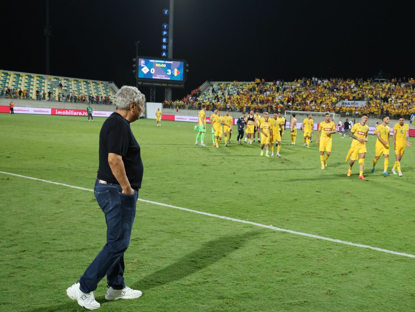 Fostul selecționer al tricolorilor mici e impresionat de naționala lui Mircea Lucescu. „Cred că pot învinge orice adversar!”. EXCLUSIV