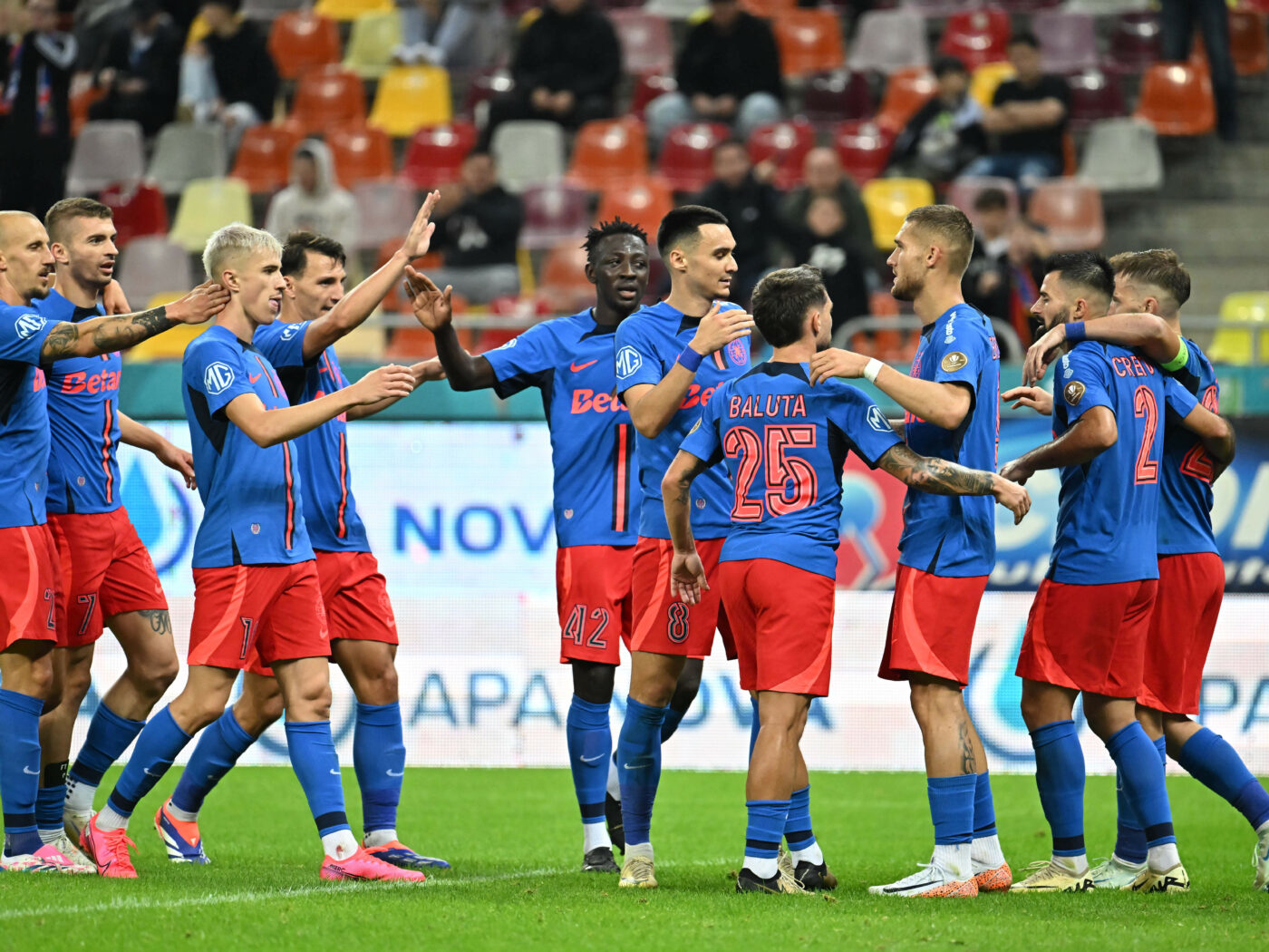 Fotbalistul de la FCSB pe care părinții au vrut să-l facă medic chirurg. Gigi Becali i-a „pocit” numele de câteva ori