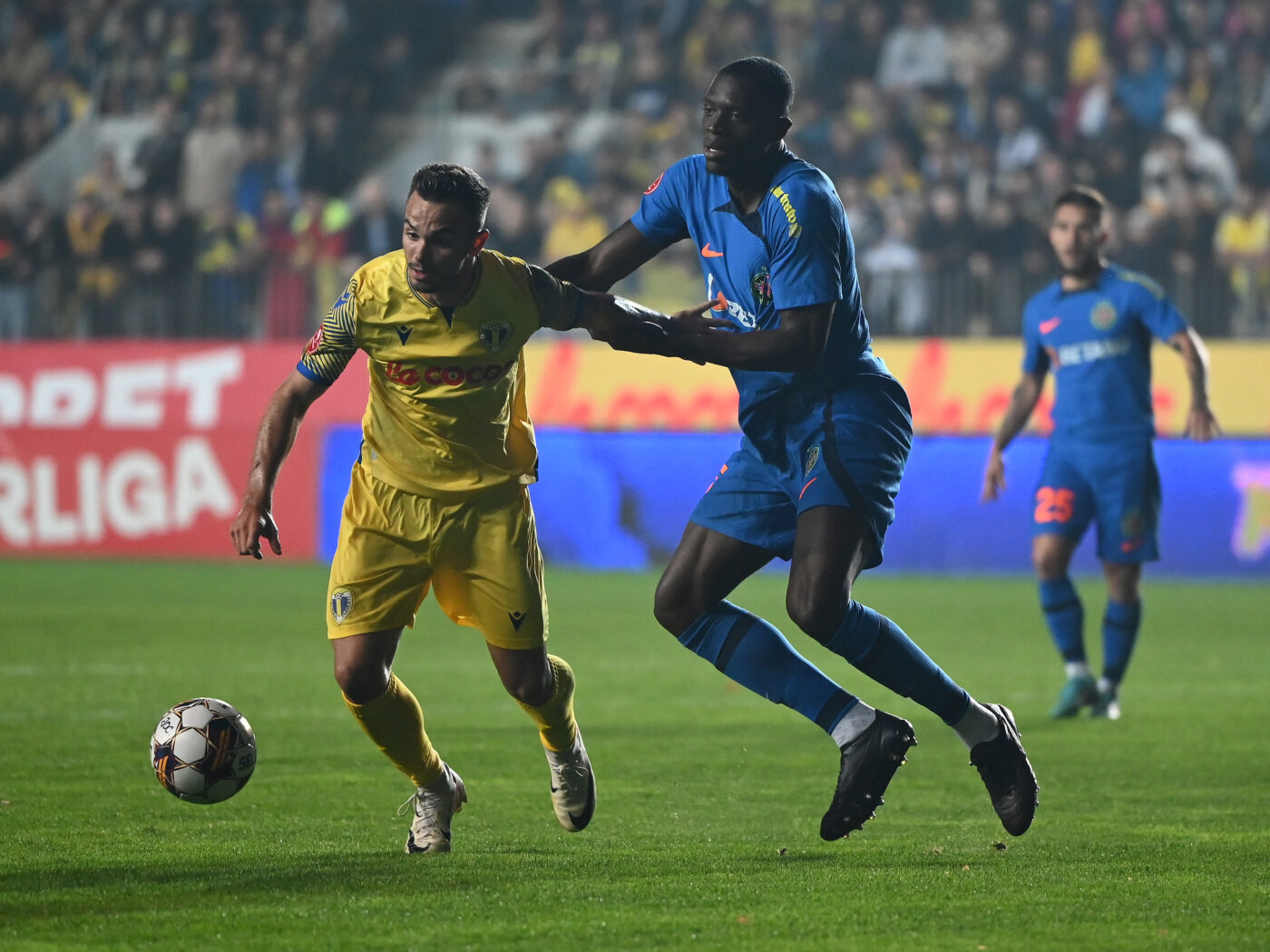 Fotbalistul din Superliga care a luat fără emoții Bacalaureatul și a intrat la facultate în timpul unei accidentări horror, exact precum cea suferită de starul Dani Carvajal! Cum se simte acum: „Există viață și după fotbal!”. EXCLUSIV