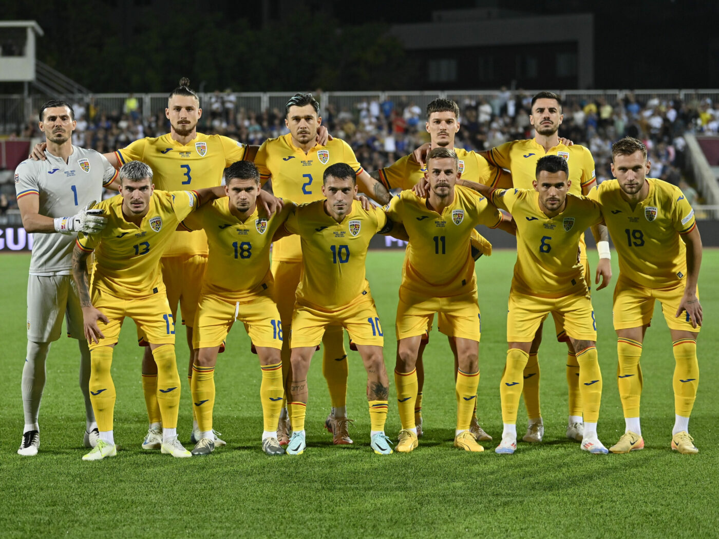 Gafă uriaşă de arbitraj în Lituania – România! Centralul a dat penalty, deşi a fost chemat la VAR şi a stat 3 minute să se uite la fază