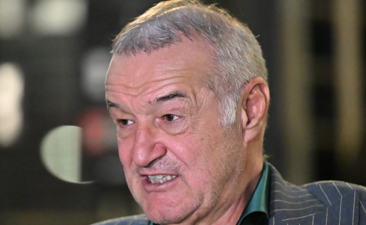 Gigi Becali n-a rezistat şi l-a dat afară din echipă la pauza meciului Dinamo – FCSB. Patronul a decis: fotbalistul, out după 45 de minute