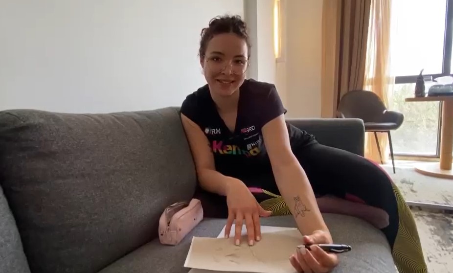 Handbalista de lot național, cu mama celebră în acest sport, e pasionată de animație. „Dau goluri și desenez numai cu stânga”, povestea Alicei Gogîrlă care în 2021 a părăsit CSM București pentru Vâlcea natală. EXCLUSIV