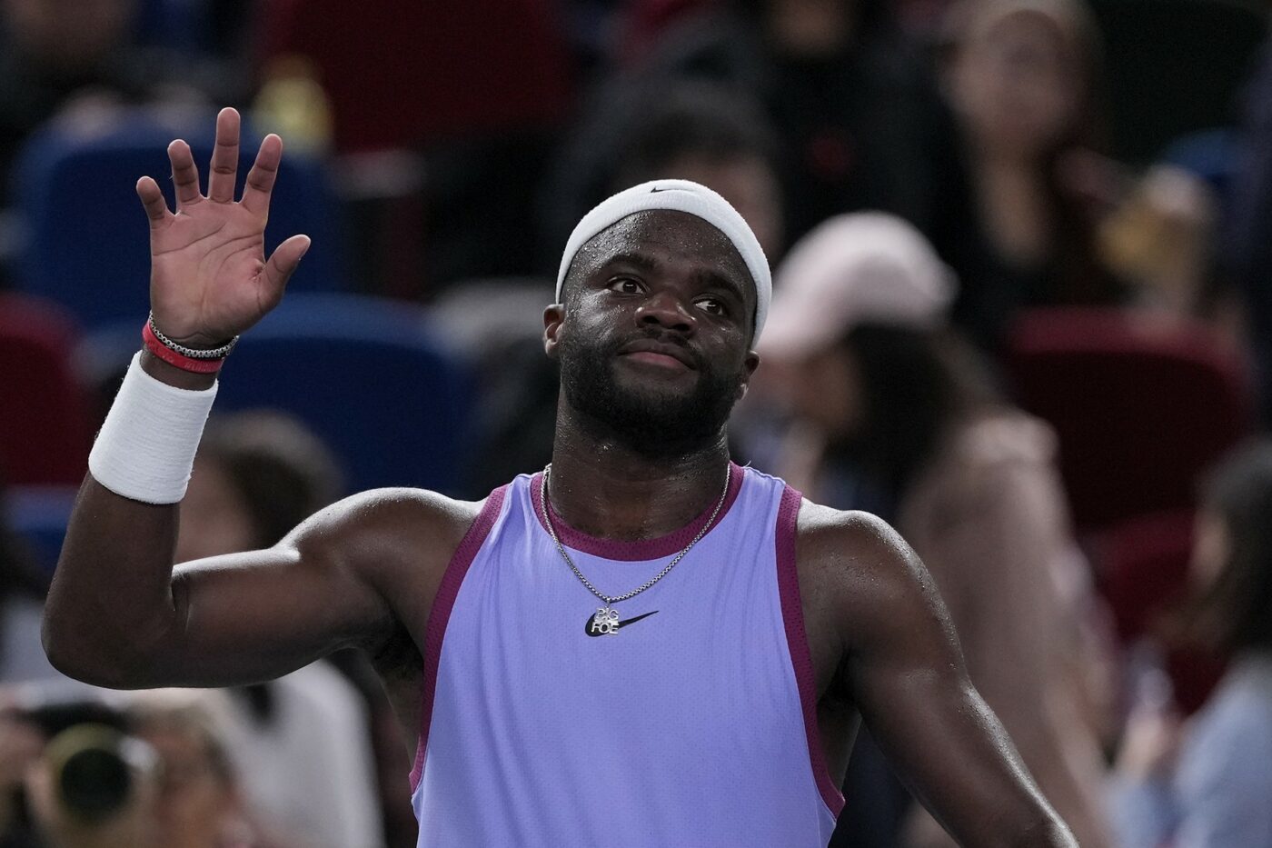 L-a înjurat pe arbitru în cel mai șocant moment al anului în tenis și riscă o suspendare record! Ce a postat Frances Tiafoe pe Instagram, despre cuvintele triviale pe care le-a țipat spre oficial la Shanghai Masters