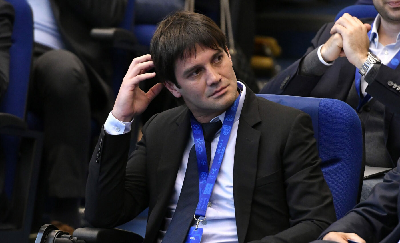 „A fost o discuție cu el de 30 de minute și ne-am înțeles”. Lectorul Cristi Chivu a bătut palma și va fi la prezentare
