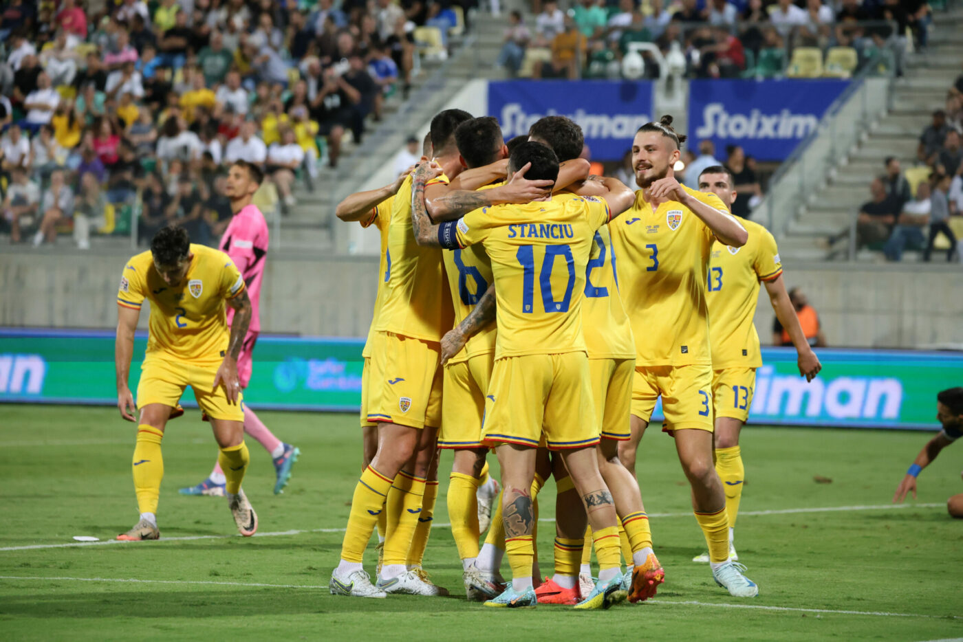 Premieră la meciul Lituania – România. Ce vor purta pe ei fotbaliştii lui Mircea Lucescu