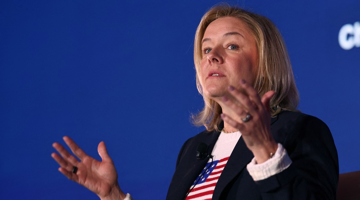 Șefa Federației de Gimnastică din SUA a făcut un anunț public despre cazul Bărbosu – Chiles. Sarah Hirshland a vorbit chiar la Casa Albă, în fața președintelui Joe Biden: „Vom lupta pentru medalie. A câștigat-o pe merit”