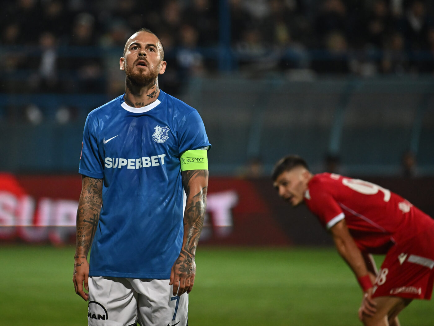 Strigătele peluzei la Farul – Dinamo 1-1: geamparalele de Cobadin salvate de săritura David Popovici a lui Costin! Să iei punct fără cinci titulari la Constanța, asta înseamnă prin Kopic speranța! SPECIAL