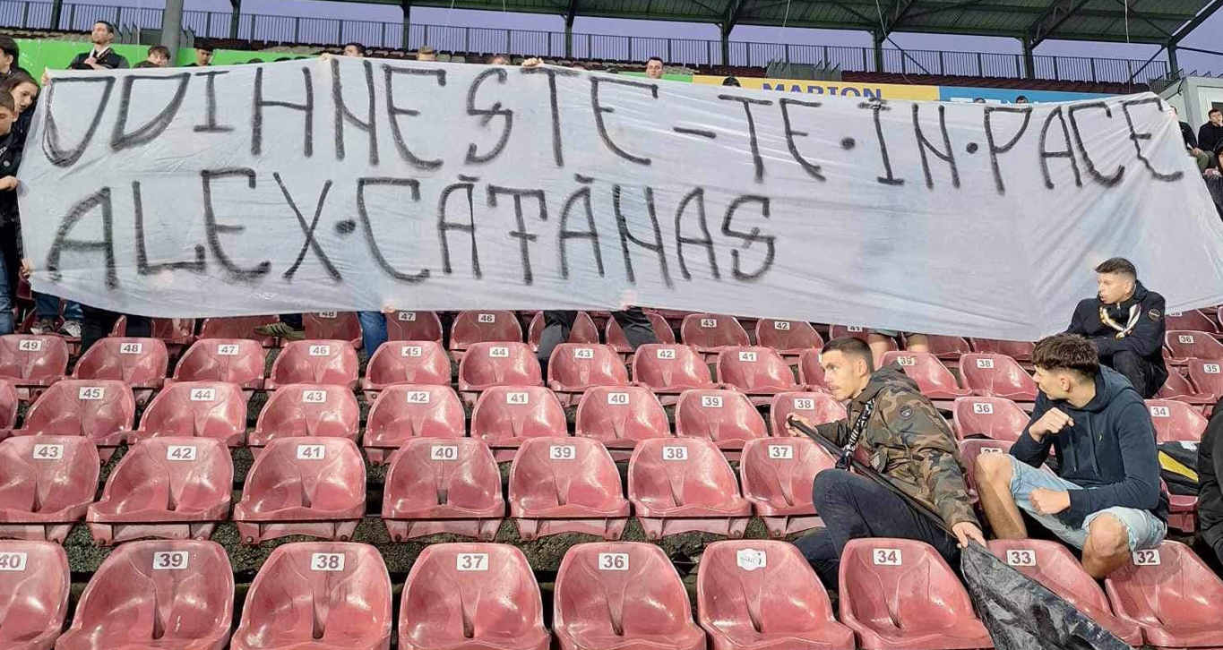 Tragedie în lumea ultraşilor. Alex Cătănaş, un fan al celor de la U Cluj, a murit la doar 21 de ani: rivalii de la CFR Cluj au transmis un mesaj emoționant