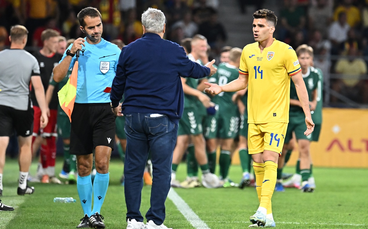 Tupeul antrenorului lui Rangers. L-a ținut în exil pe Ianis Hagi și acum i-a cerut asta lui Mircea Lucescu