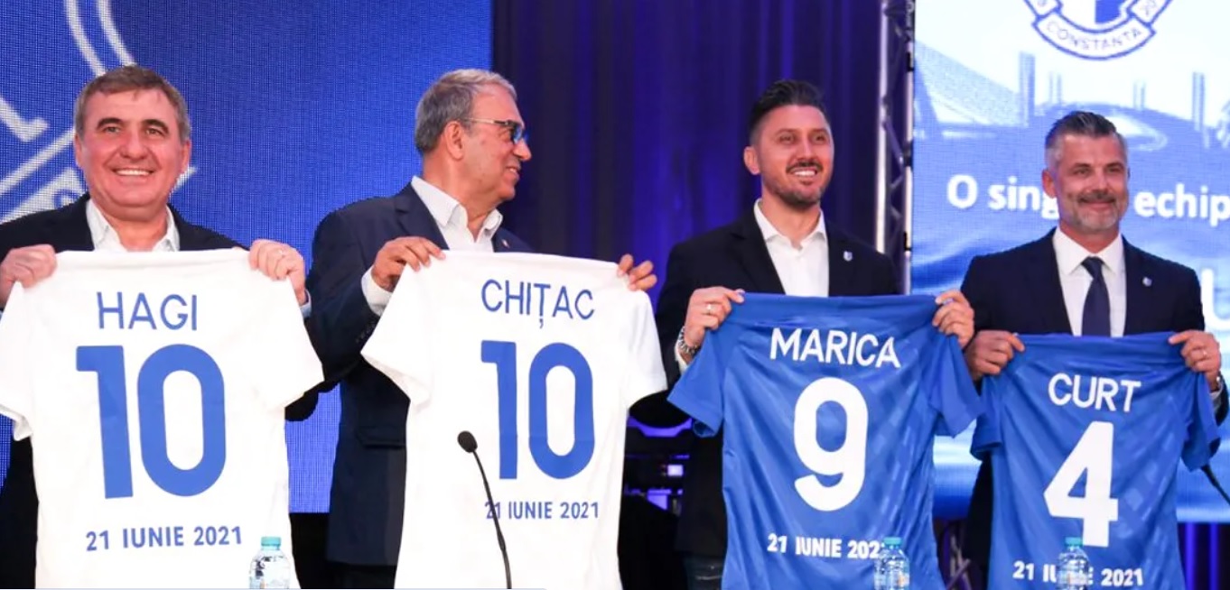 Vicepreședintele lui Gică Hagi de la Farul, alături de Răzvan Lucescu la super meciul PAOK Salonic – FCSB! Cum au fost surprinși chiar pe Toumba înaintea meciului: „Am două zile libere și am ales să vin aici”. EXCLUSIV