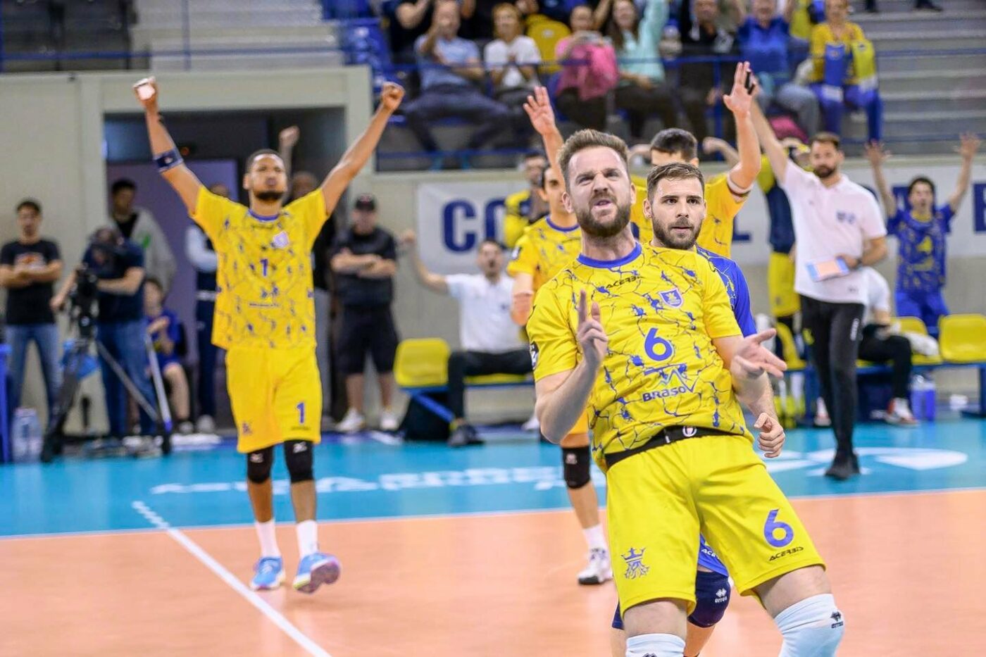 Olympiacos Pireu, ultimul duel pentru Corona Brașov înainte de grupele Ligii Campionilor