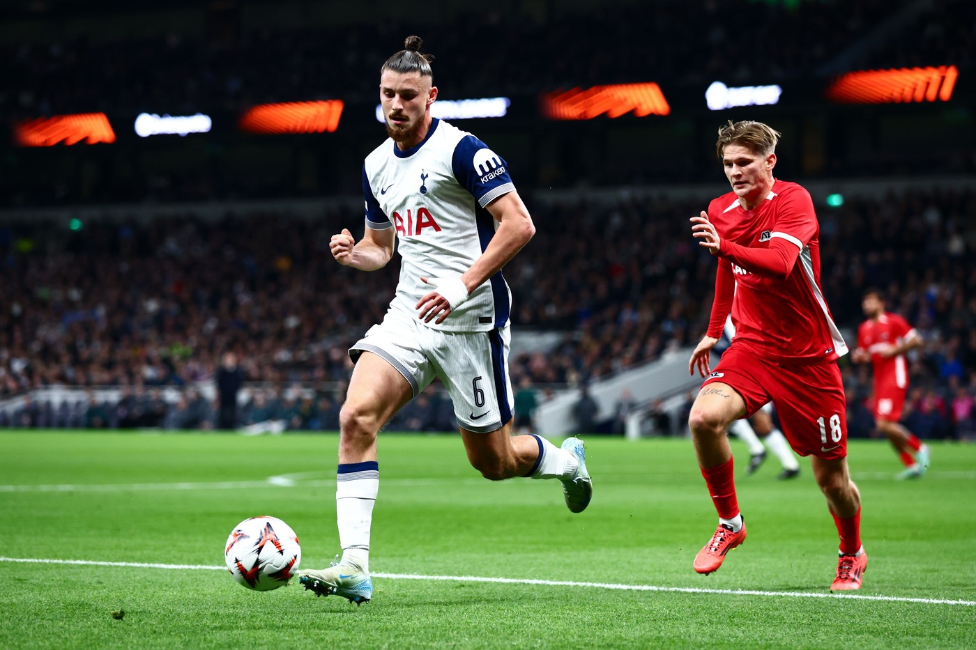 „Aveam nevoie de asta după greșeala pe care am făcut-o în primul meci”. Radu Drăgușin, prima reacție după ce a jucat 96 de minute și Tottenham nu a luat gol de la AZ în Europa