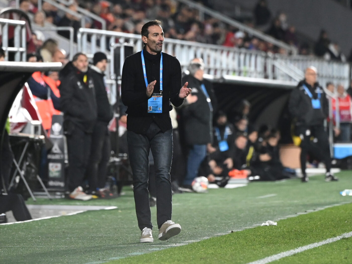 A luat decizia în privința antrenorului după Rapid București – Hermannstadt 1-0. „Am discutat cu el”. EXCLUSIV