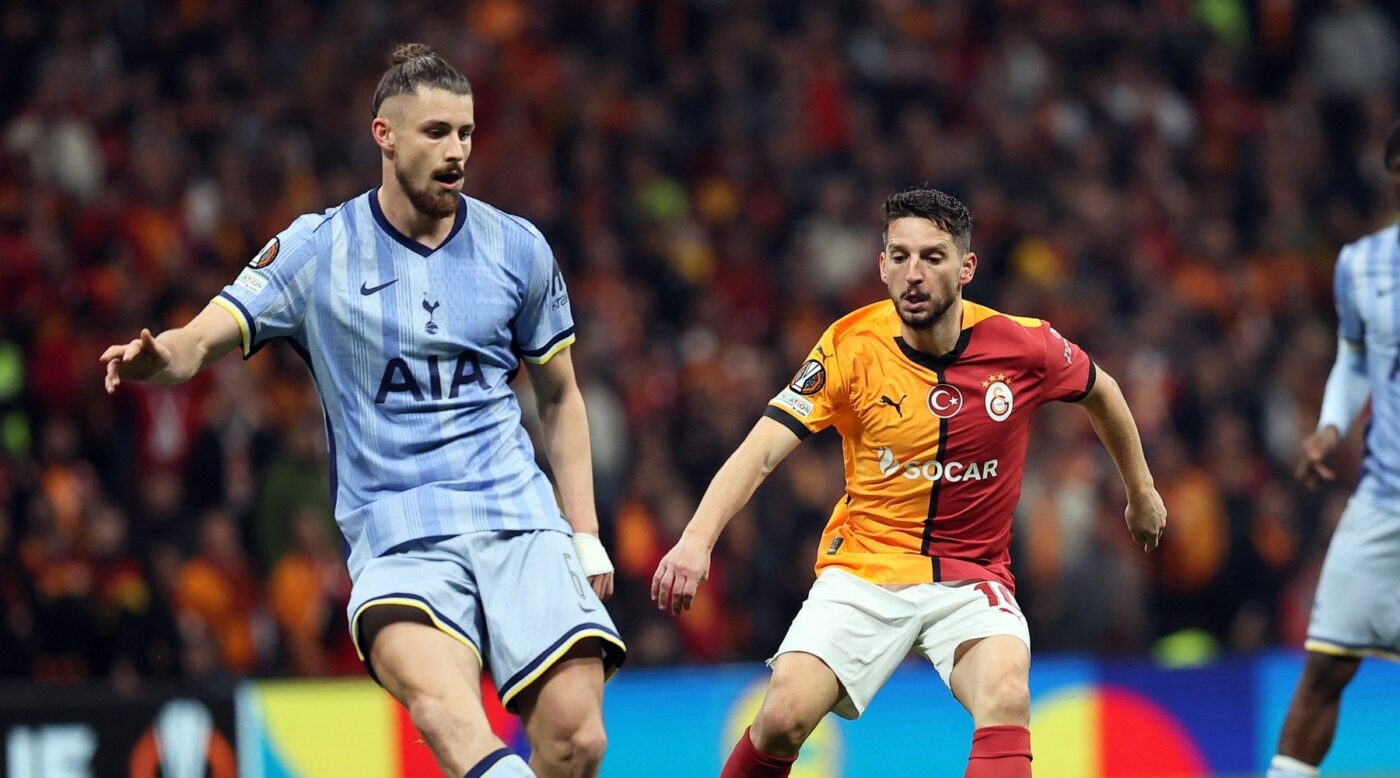 A venit nota de plată pentru Radu Drăgușin. Englezii continuă atacurile fără precedent, după prestația cu Galatasaray: „A dormit pe el”