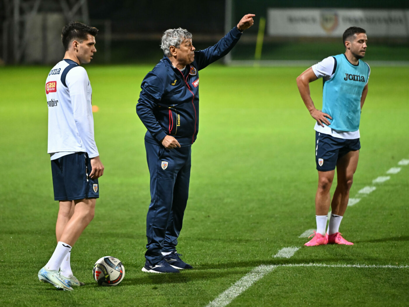 Antrenorul din Superliga, fost mare atacant dinamovist, a „ales” vârful pentru Mircea Lucescu înaintea meciurilor României cu Kosovo și Cipru: „Este numărul 1 al nostru, are evoluții constant bune!”. EXCLUSIV