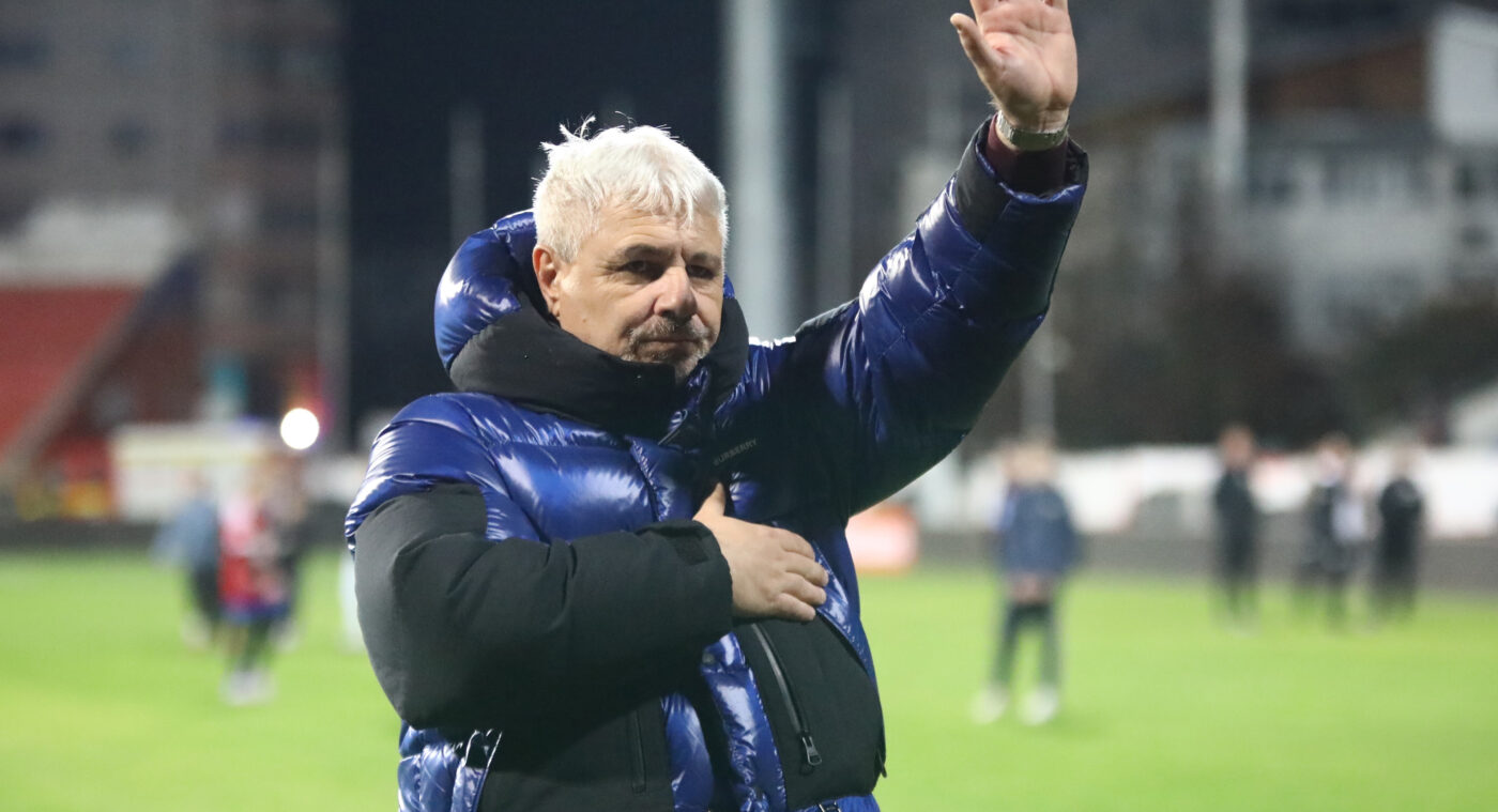 Atac brutal la adresa lui Marius Șumudică după o nouă prestație jenantă a Rapidului: „Promitea marea și sarea înainte să fie numit! Sunt probleme mari, nu mai țin scuzele astea”. EXCLUSIV