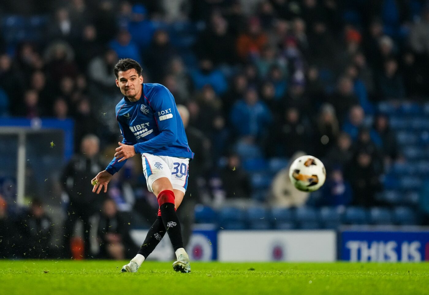 Au cerut demisia imediată a lui Philippe Clement, după ce l-a băgat pe Ianis Hagi doar în repriza a doua și Rangers s-a împiedicat cu Dundee: „Trebuie să-l dea afară”