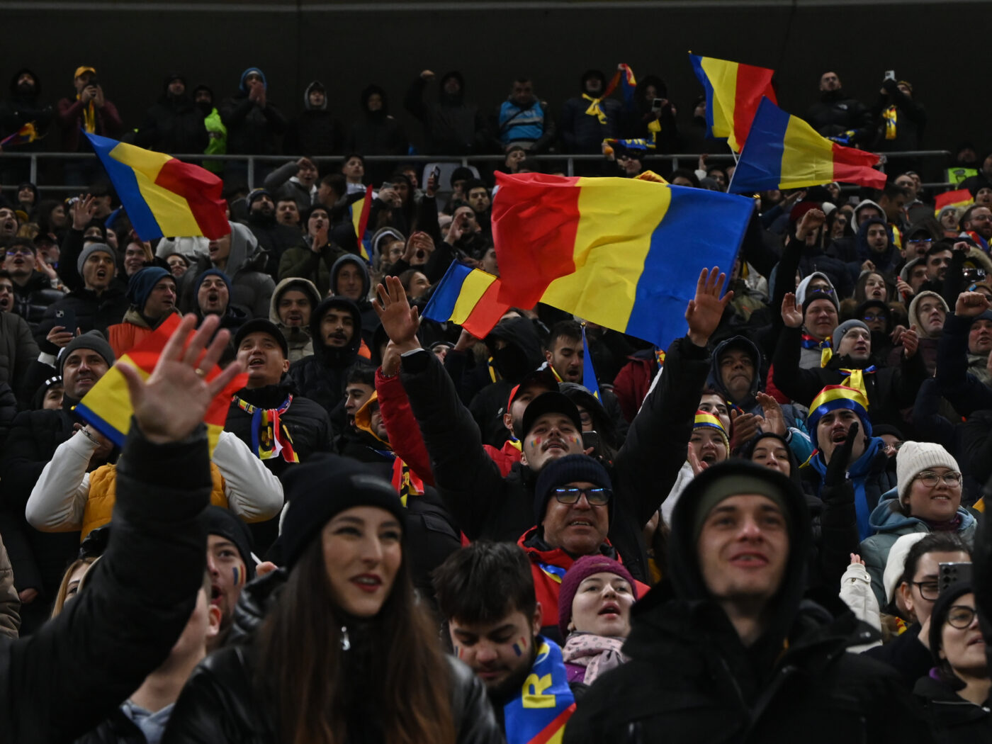 Ce n-ai văzut la TV în România – Cipru. Gestul superb făcut de vedetele lui Mircea Lucescu imediat după victoria superbă din Liga Națiunilor. Cum a arătat sărbătoarea de pe Arena Națională. SPECIAL