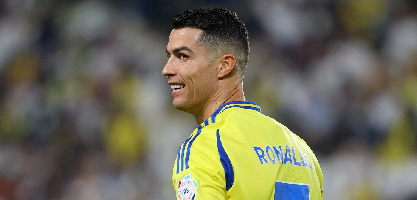 Cristiano Ronaldo, chemat în judecată de un doctor estetician pentru că i-ar fi dat țeapă cu o factură de 48.000 de euro! Medicul e specialist în botox și lifting de sprâncene