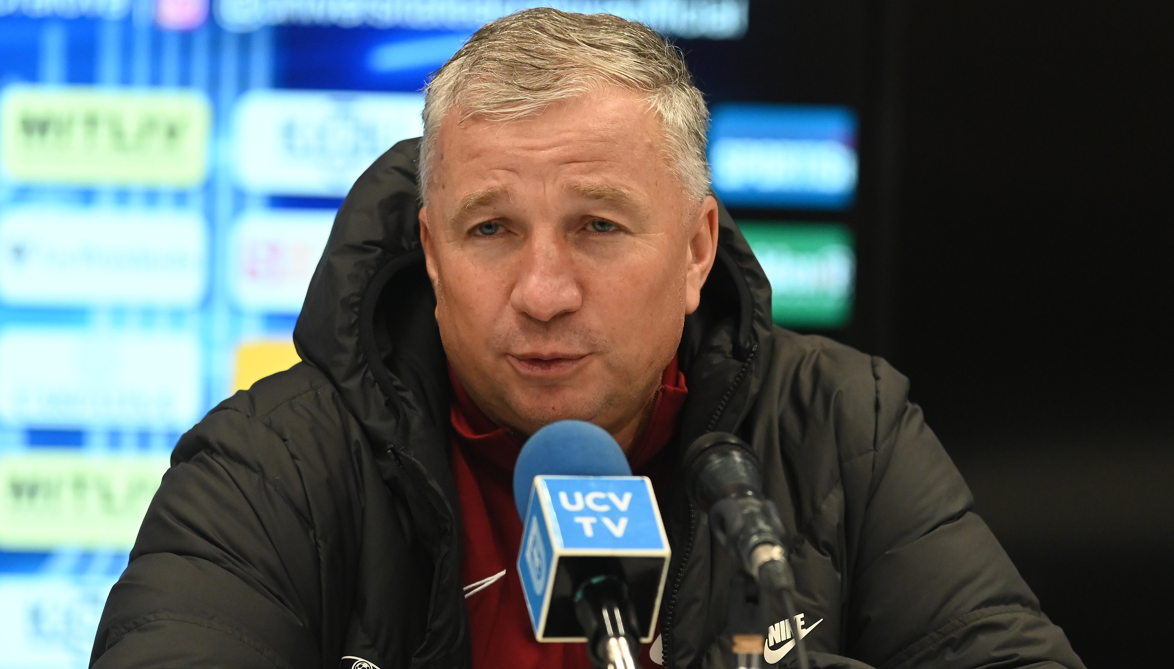 Dan Petrescu a răbufnit la conferința de presă „Hai că vorbesc singur, la revedere!”