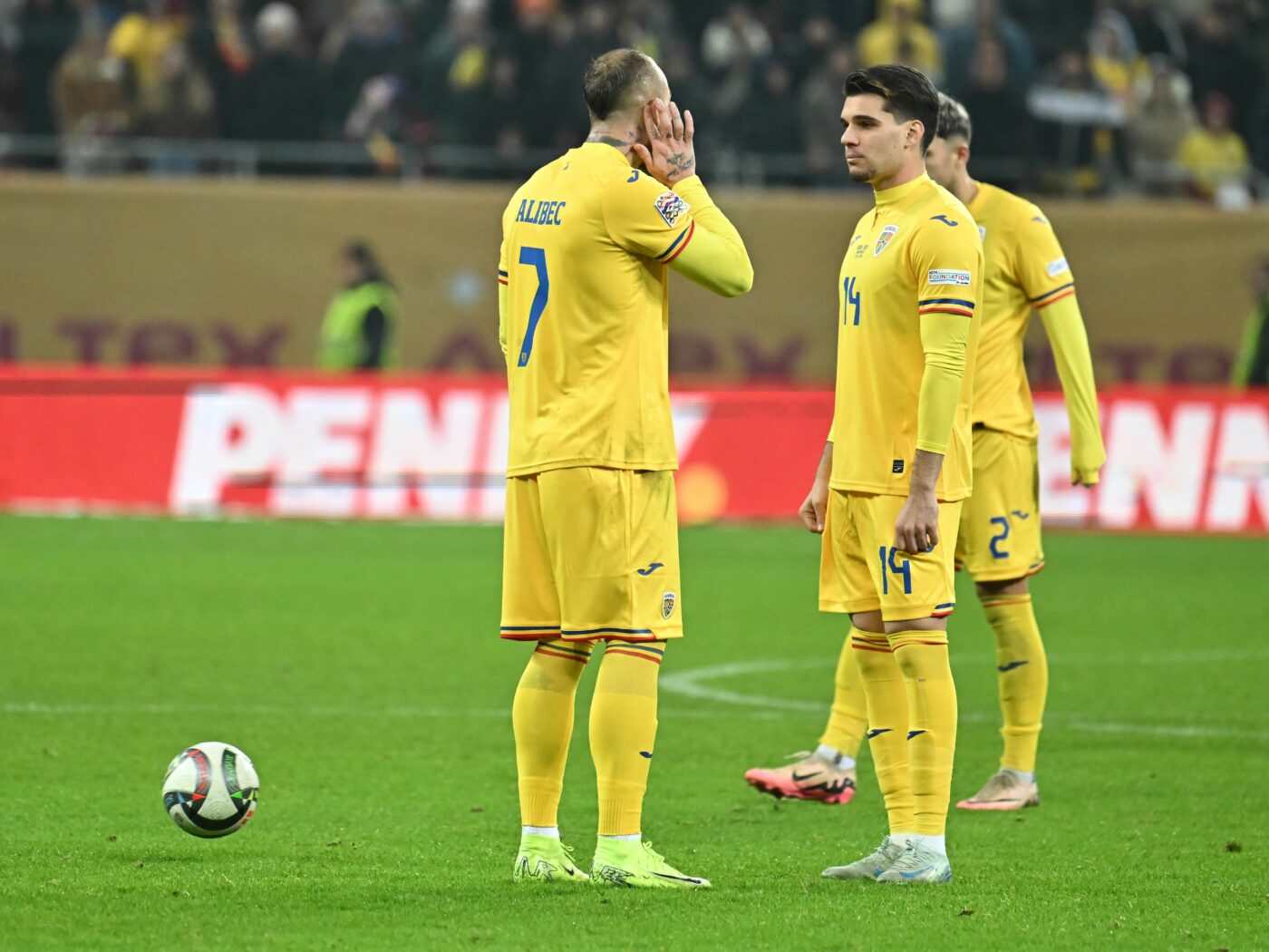 Denis Alibec, interzis de Mircea Lucescu la naționala României. Cine a anunțat scenariul prin care atacantul lui Gică Hagi va fi tras pe linie moartă de selecționer