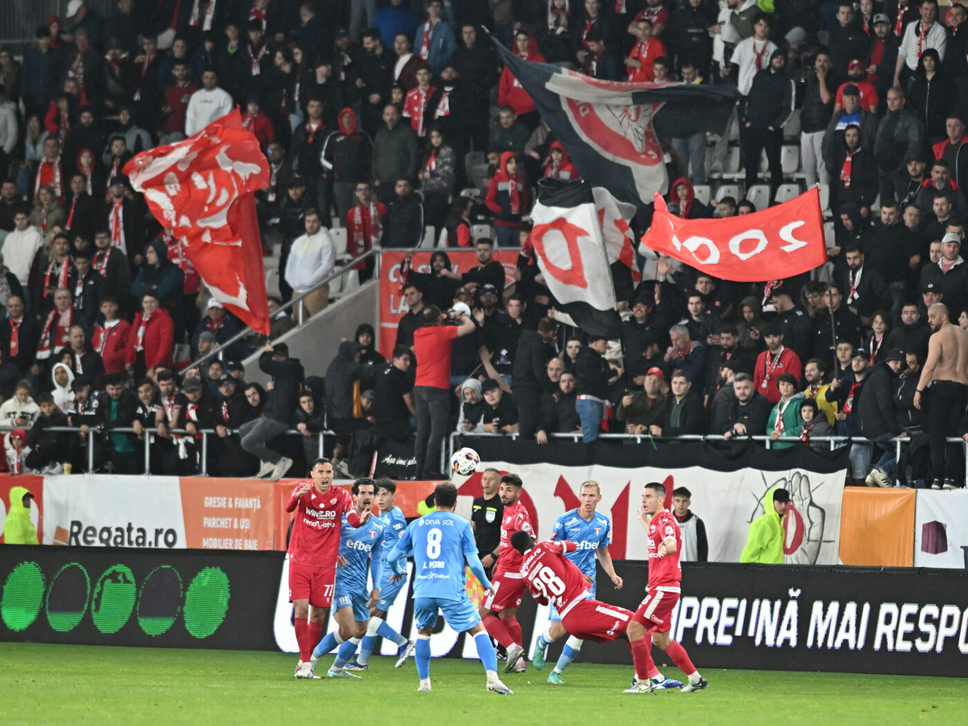 Dinamo București – UTA Arad 1-0, Live Video Online în etapa a 15-a din Superliga. Politic deschide scorul cu un șut senzațiomal