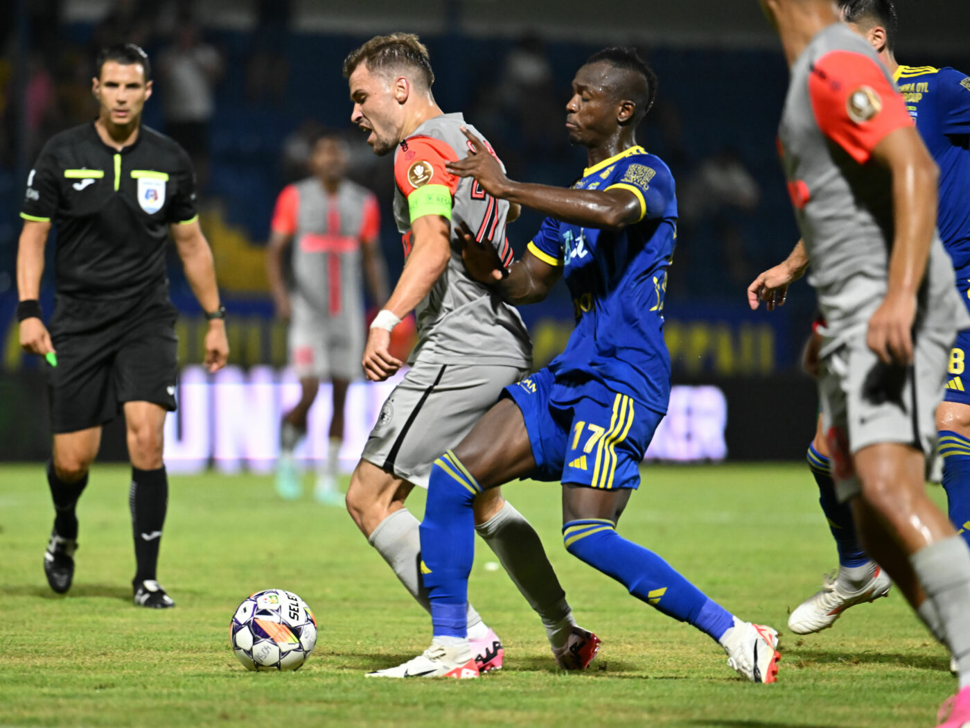 FCSB – Unirea Slobozia 1-0, Live Video Online în etapa 17 din Superliga. Roș-albaștri iau la țintă bara transversală, iar reușita lui Darius Olaru e validată de VAR