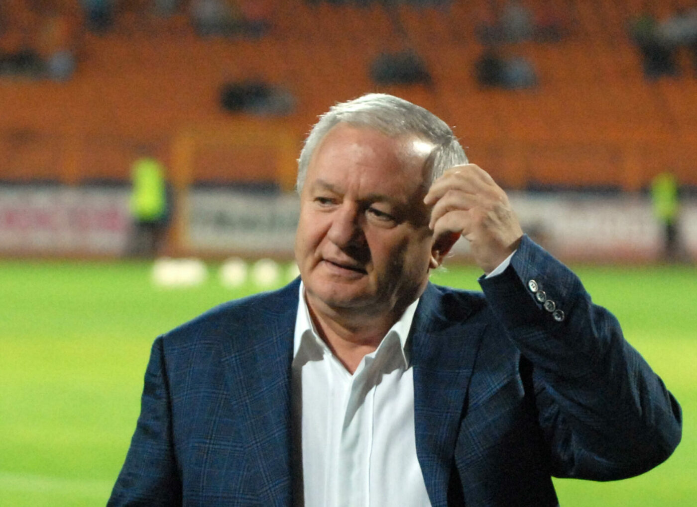 Fotbalistul care a fost dat dispărut de familie și care ar fi pierdut toată averea, gest șocant față de patron: „Mi-a dat o palmă peste ceafă în vestiar și mi-a zis că m-a mângâiat”