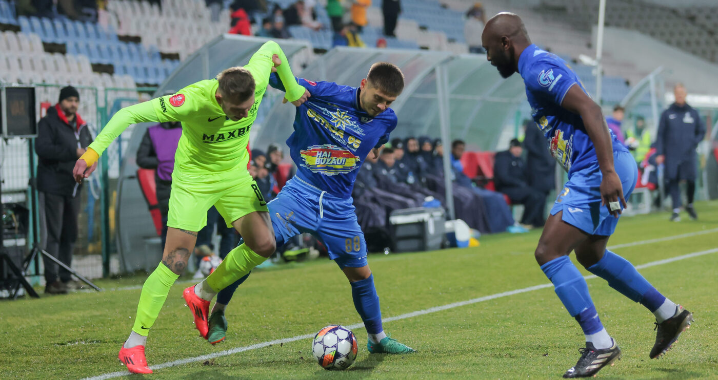 Gloria Buzău – Poli Iași 2-0, în etapa 18 din Superliga! Ricardo Matos reușește dubla și ține „lanterna” în viață