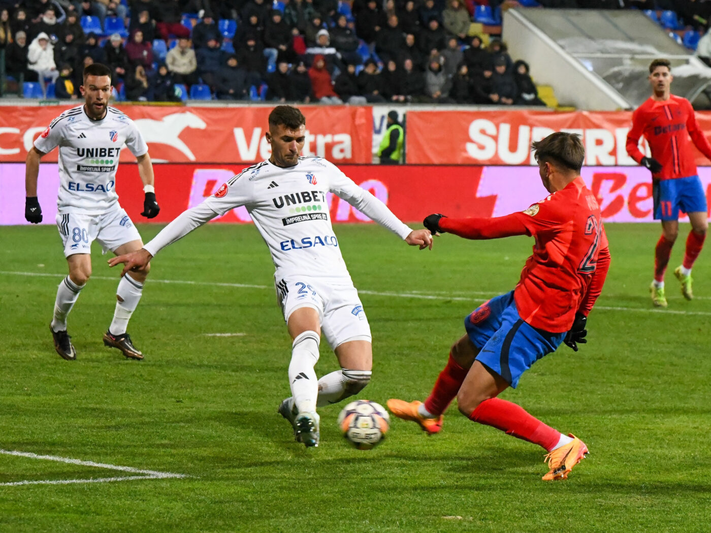 Jackpot uriaş pentru fotbaliştii lui Ciobotariu, după FC Botoşani – FCSB 1-0