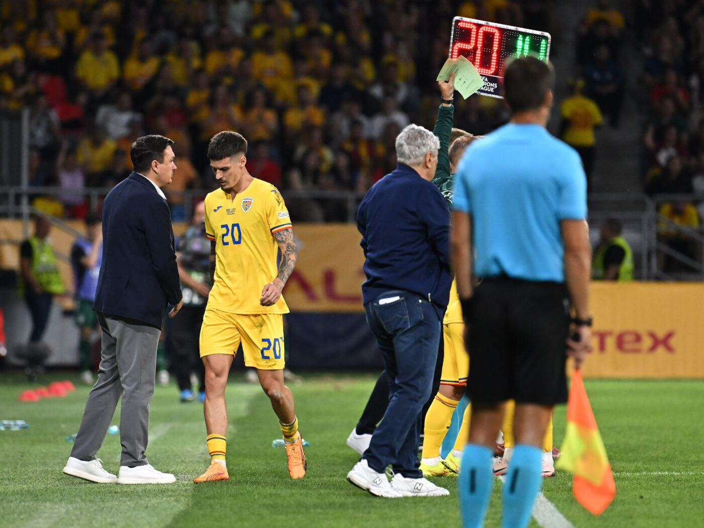 Lui Mircea Lucescu i-a ajuns cu Dennis Man. Selecționerul României a făcut anunțul