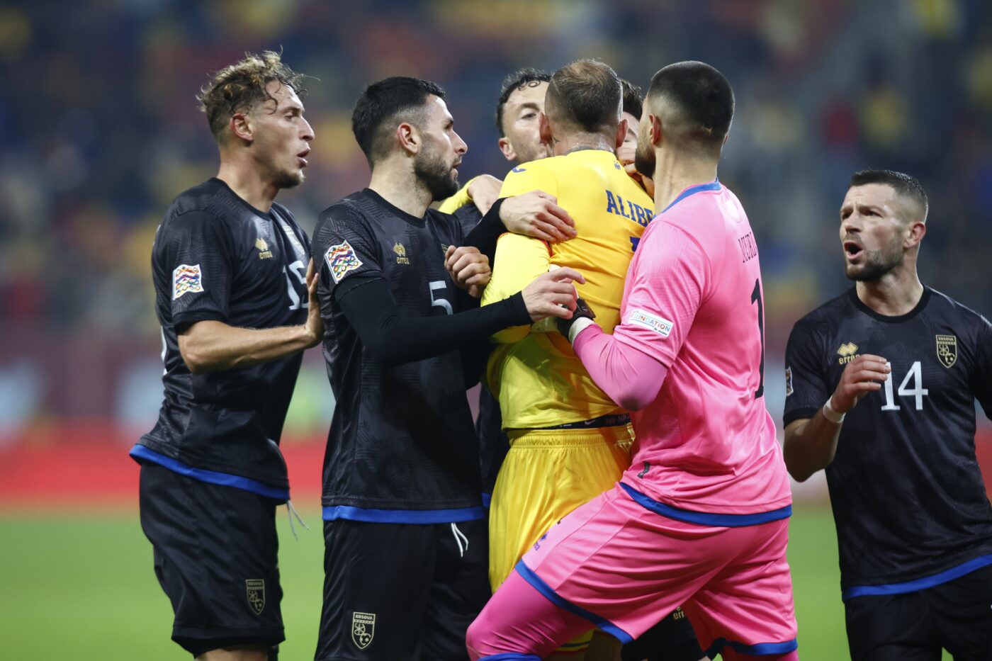 Până și indienii au scris despre scandalul din România – Kosovo și întreruperea meciului! „O întorsătură urâtă!”
