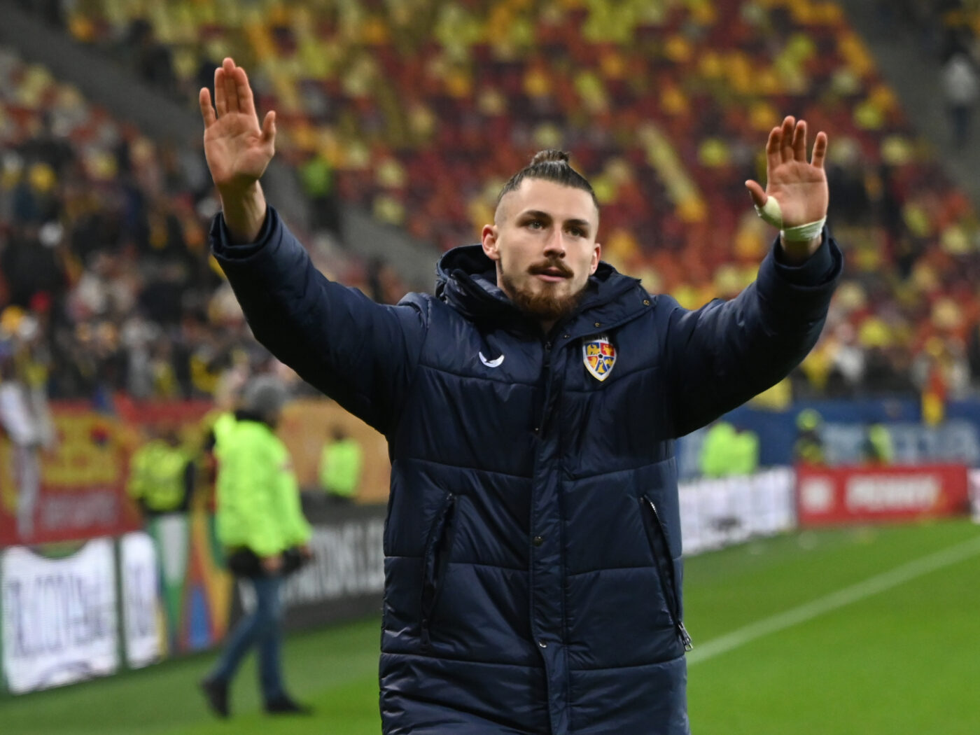 Cariera lui Radu Drăguşin depinde de această decizie. Ange Postecoglou e sub presiune maximă