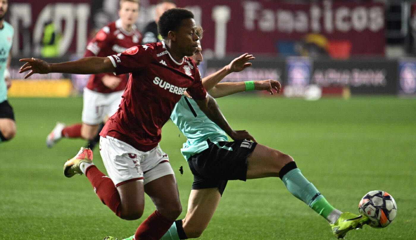Rapid București – UTA Arad 1-0, Live Video Online în etapa 16 din Superliga. Boupendza este campionul ratărilor, cu patru ocazii irosite