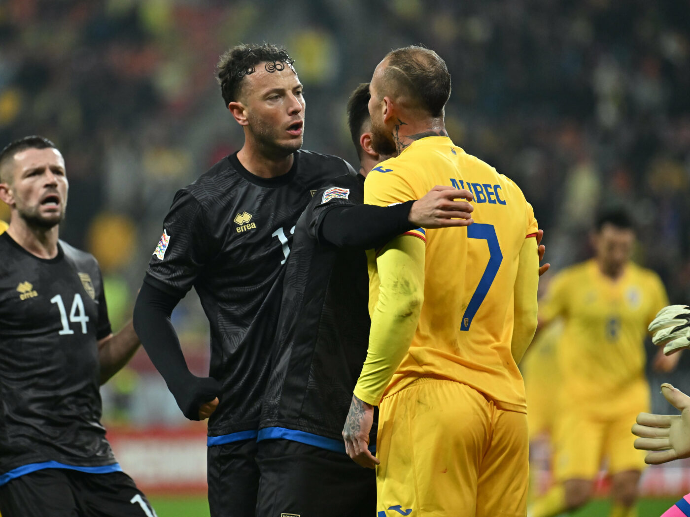 Reacția lui Amir Rrahmani, unul dintre fotbaliștii care au instigat la abadonarea meciului România – Kosovo! „Ajunge! E timpul să stopăm asta pentru totdeauna”