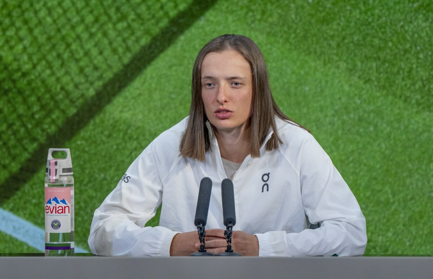 Reacția pe care Iga Swiatek a avut-o după ce a fost prinsă dopată. Motivul halucinant din cauza căruia ar fi ajuns substanța interzisă în corpul ei