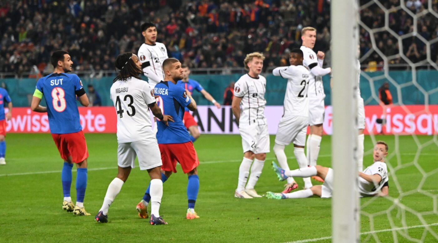 Și-au găsit clientul și l-au făcut praf! Ilie Dumitrescu și Gabi Balint l-au pus la zid, la TV, pe fotbalist, după FCSB – Midtjylland 2-0