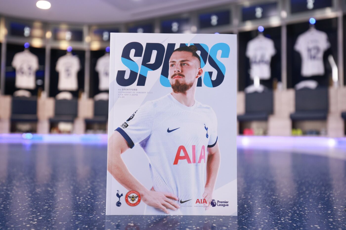 Suma demonică la care e evaluată echipa lui Radu Drăguşin. Valoarea cu care poate fi cumpărară Tottenham e de 6.660.000.000 de euro