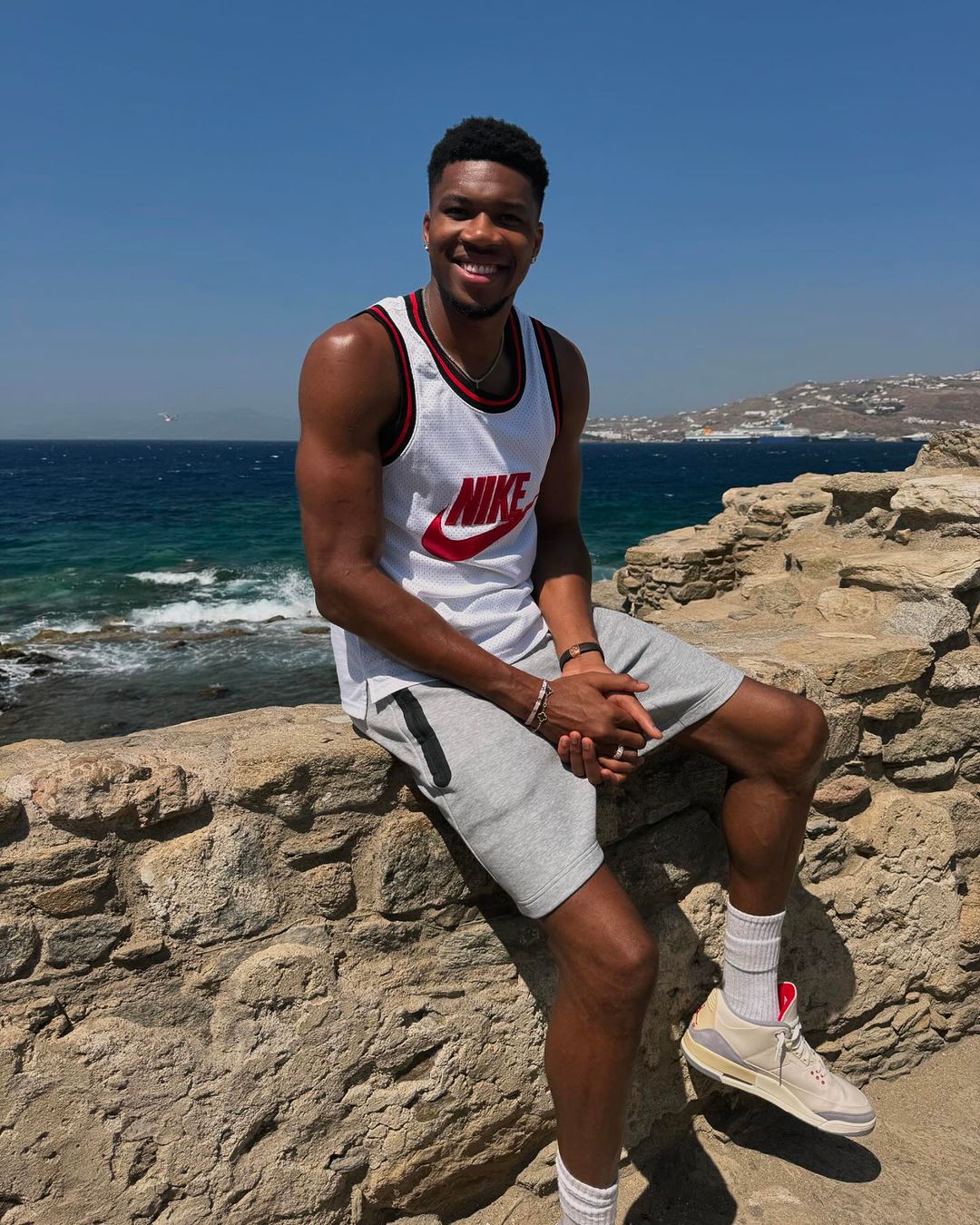 giannis-antetokounmpo6.jpg