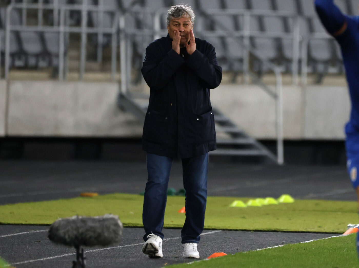 „Am început bine, dar la ultimele meciuri nu s-a livrat ce ne așteptam”. Presiune pe Mircea Lucescu înainte de România – Cipru din Liga Națiunilor!