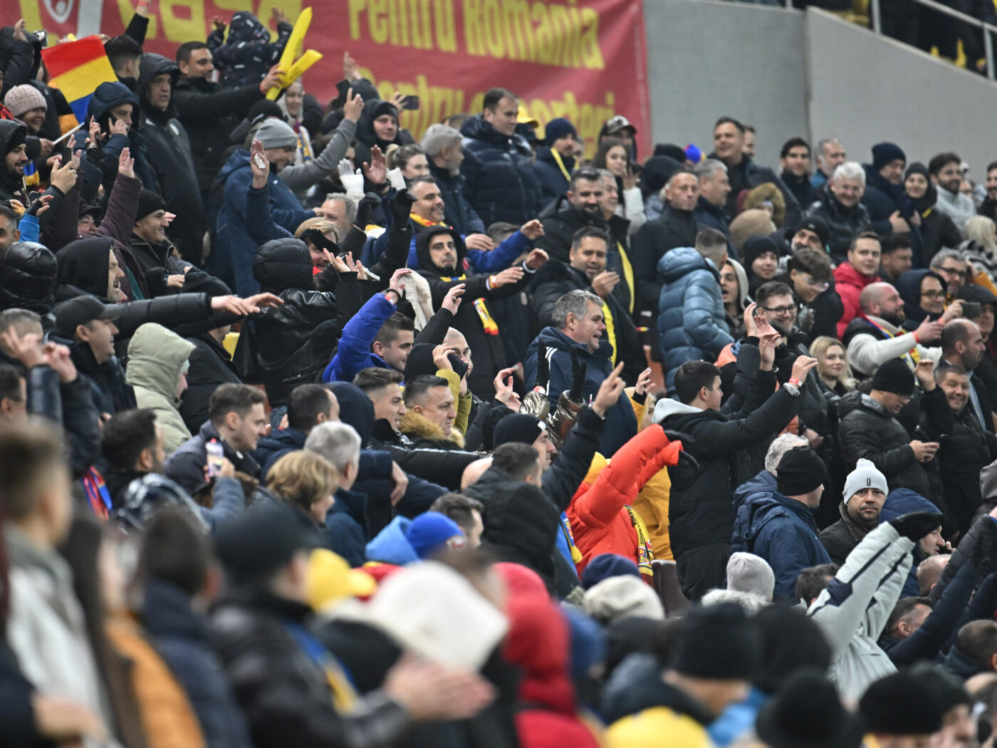 „Dovezi noi! Se vede clar”. Kosovarii au descoperit imaginile cu care sunt gata să ia cu asalt UEFA pentru a câștiga la masa verde cu România