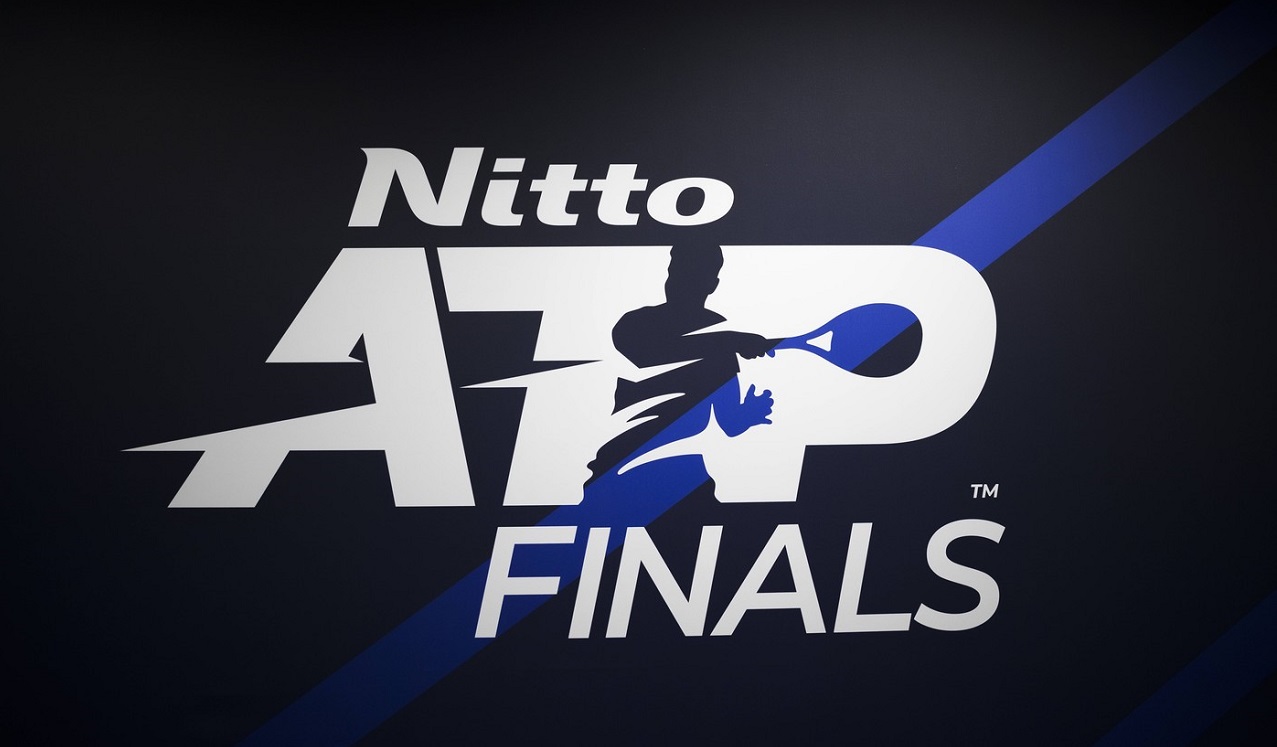 „Nu te lasă să respiri. Măcar cu Novak Djokovic poți juca schimburi lungi fără să fii terifiat!”. Reacție incredibilă după semifinala de la Turneul Campionilor